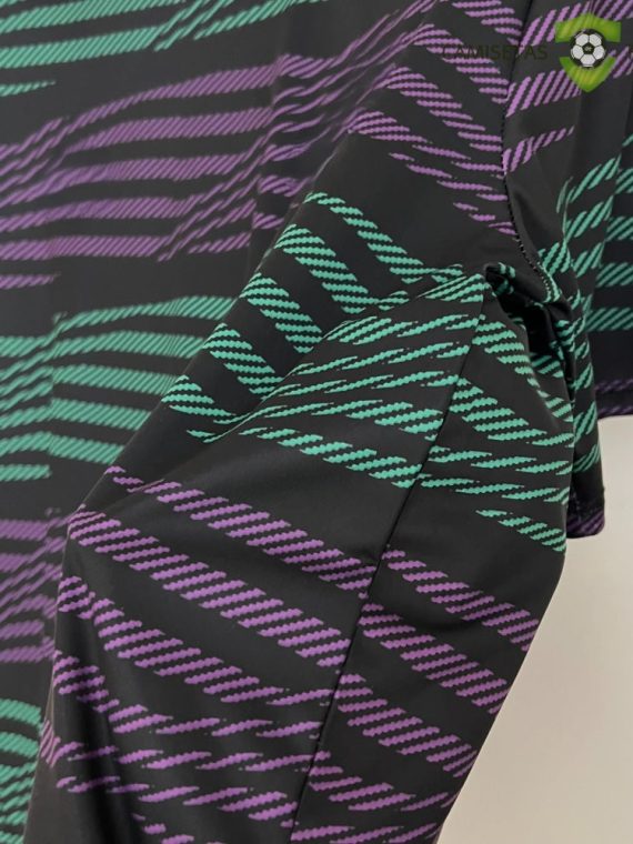 Camiseta Real Madrid 22-23, Pre-Partido Negro Violeta Verde